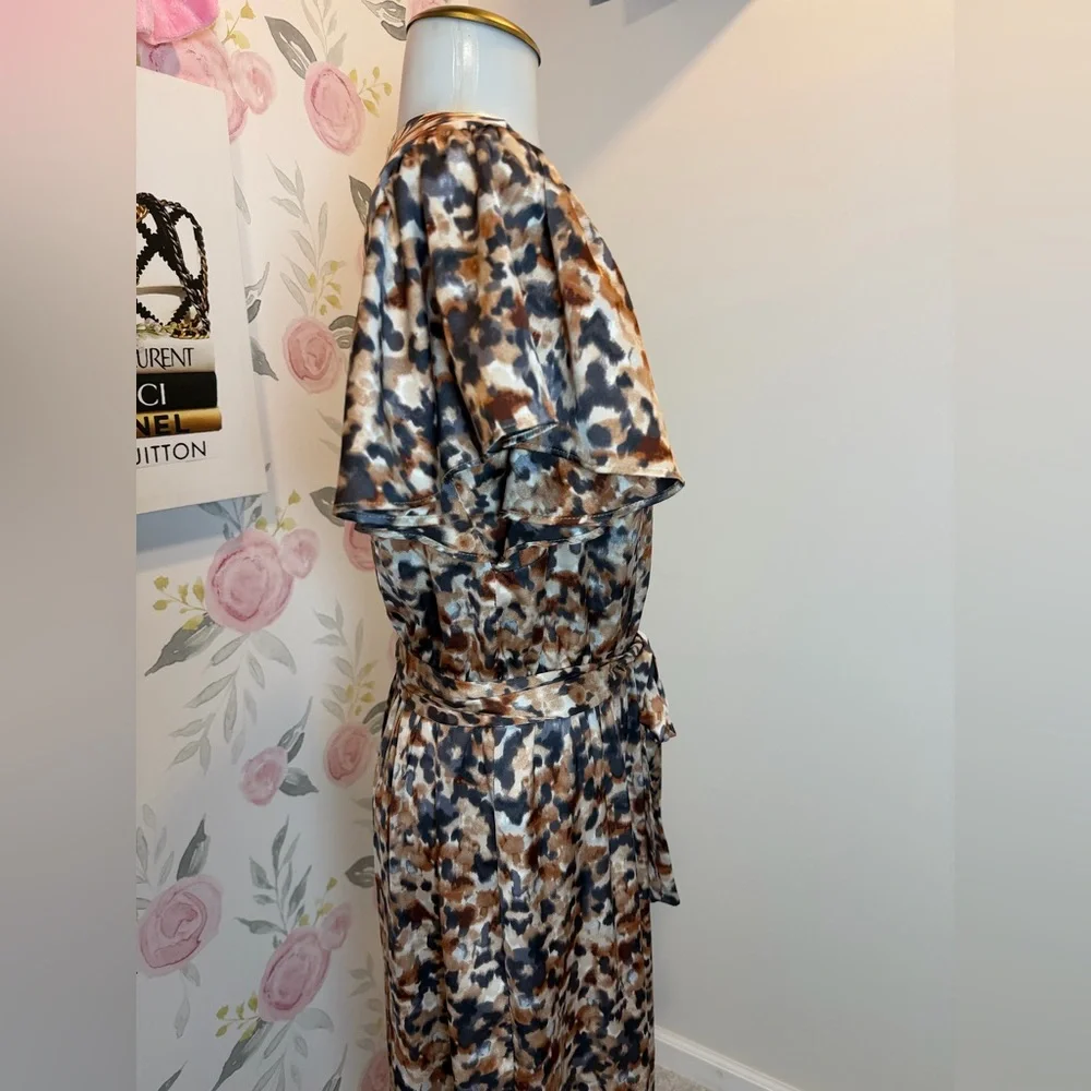 Silky Nicole Miller Dress - Picture 4 of 7